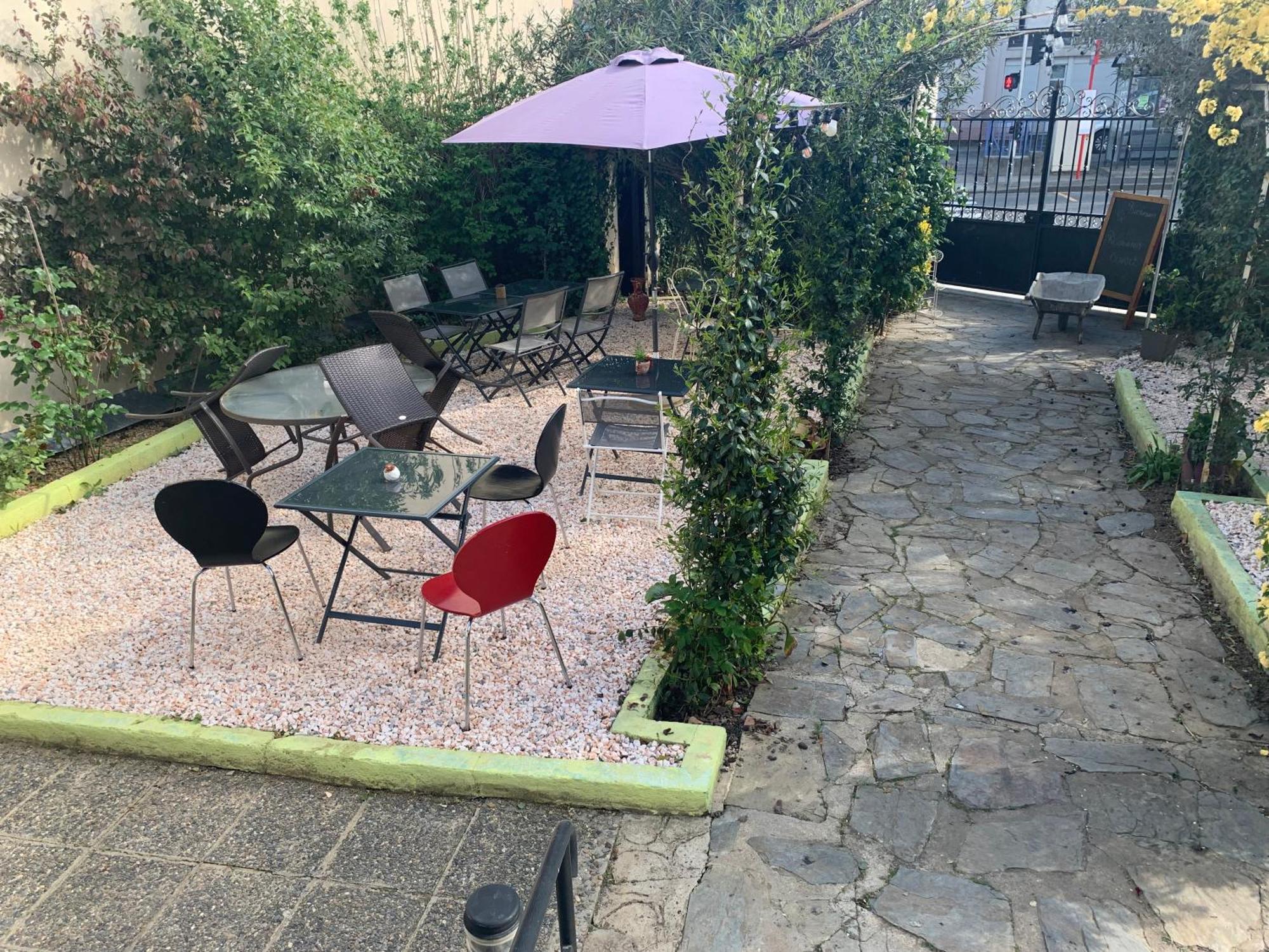 ホテル Le Jardin D Ines Espéraza エクステリア 写真